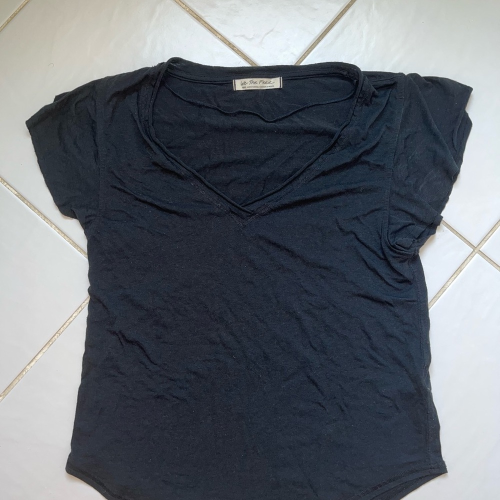Black we thé free flowy shirt